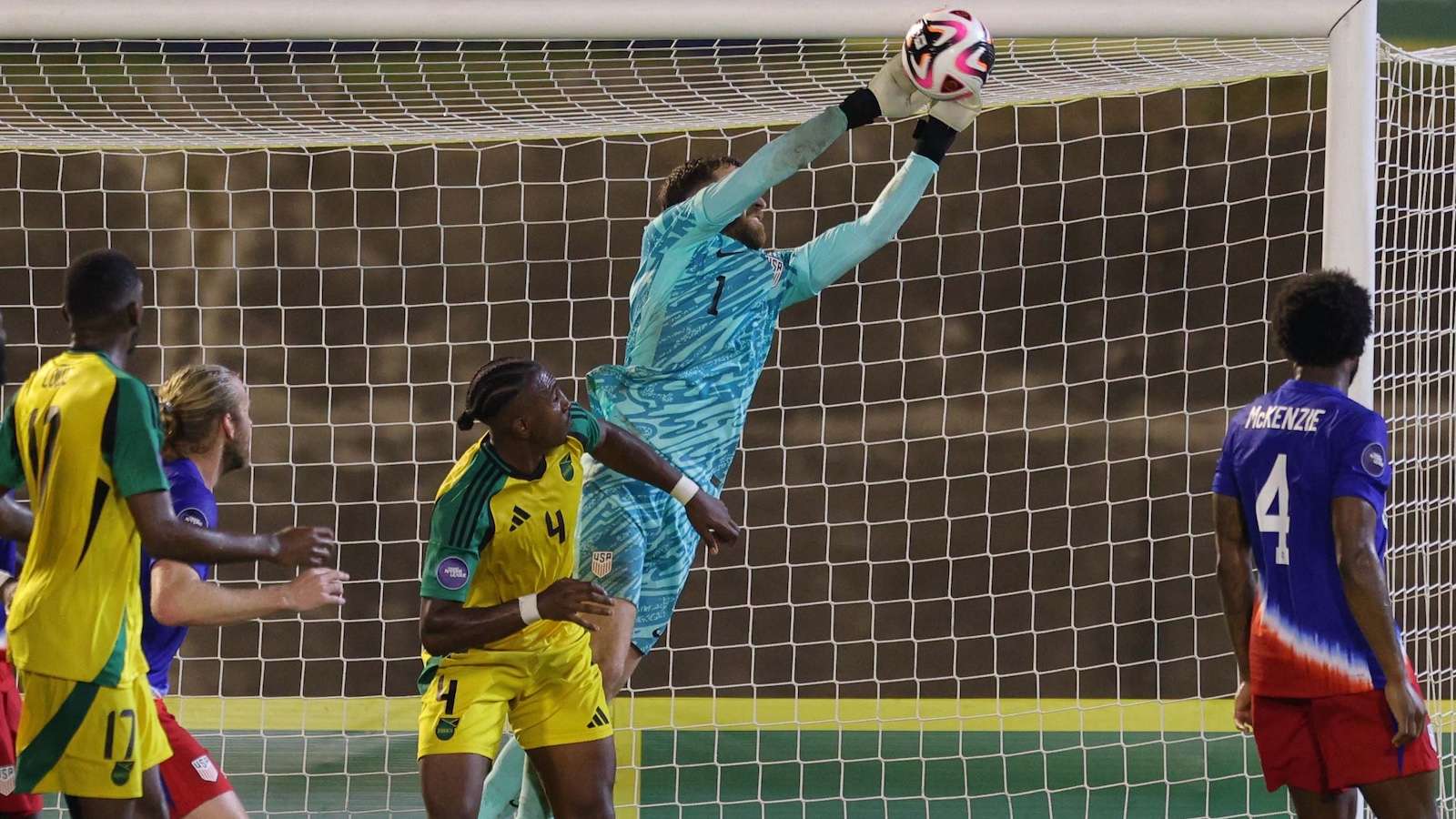 圖雷前經紀 圖雷前經紀